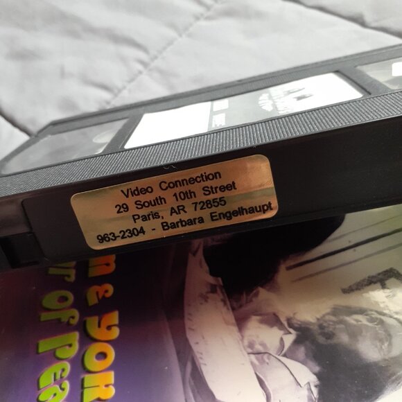 John and Yoko's Year of Peace VHS 2000 John Lennon and Yoko Ono The Beatles - Picture 8 of 8